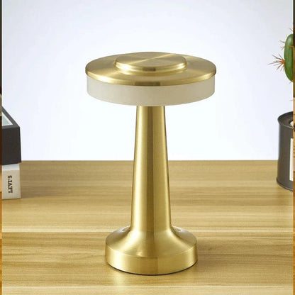 MetalAura - Lampe de table nordique
