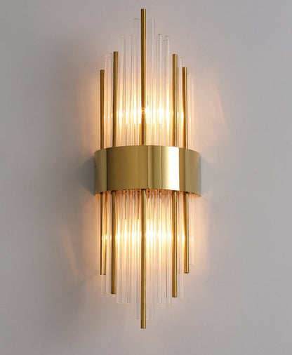 RadiantLux - Guld Krystal Væglampe med Bæredygtigt Design