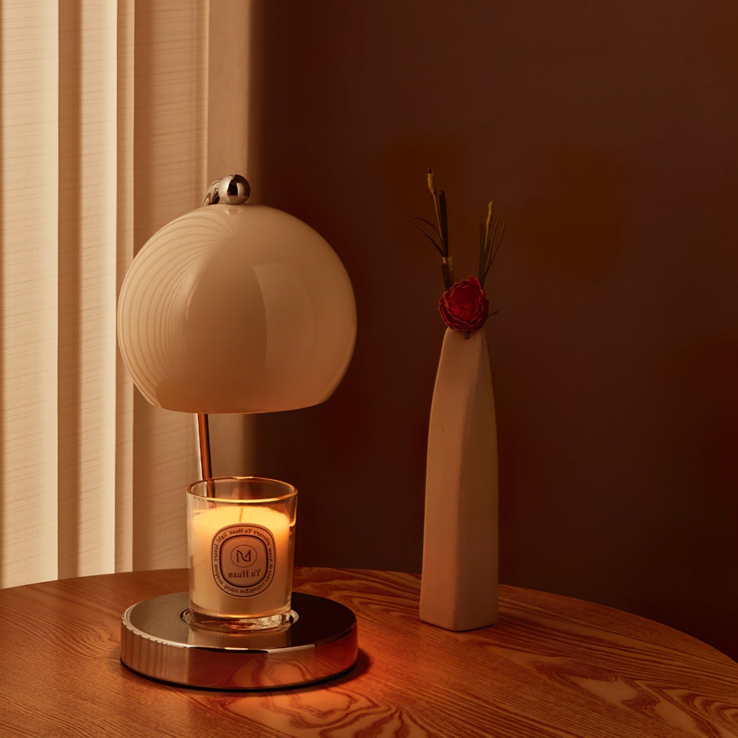 CandleGlow - Tafellamp met kaarslicht en moderne afwerking
