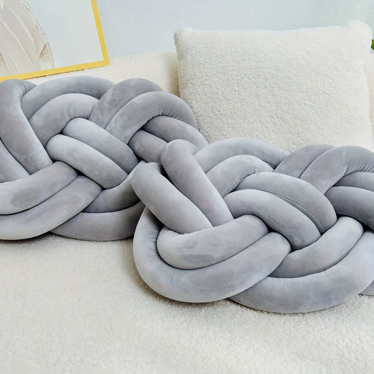 SnugKnot - Stilvolle Wohnzimmerkissen