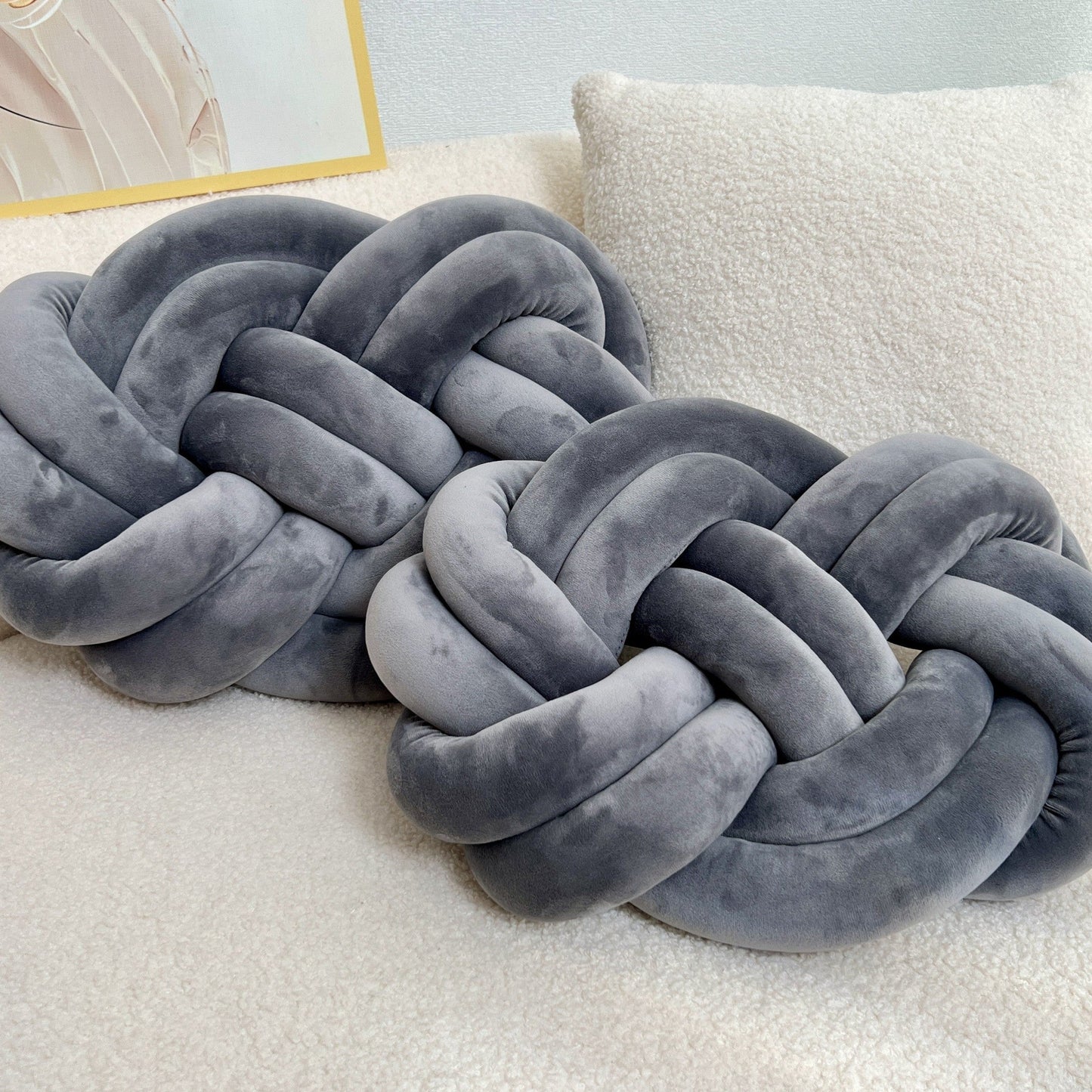 SnugKnot - Stilvolle Wohnzimmerkissen