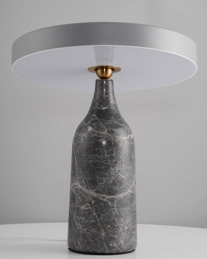LuxeEddy - Bordlampe med elegant design og subtil lysfordeling