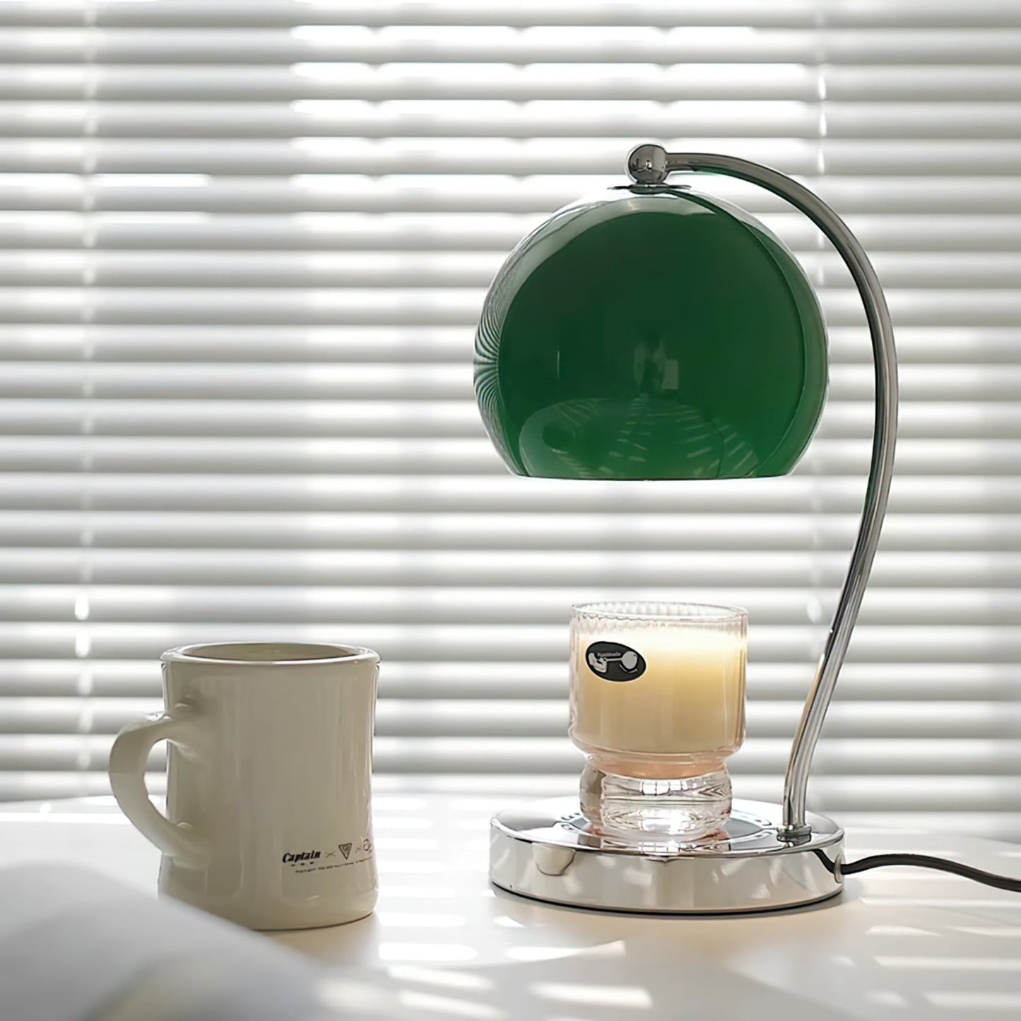 CandleGlow - Tafellamp met kaarslicht en moderne afwerking