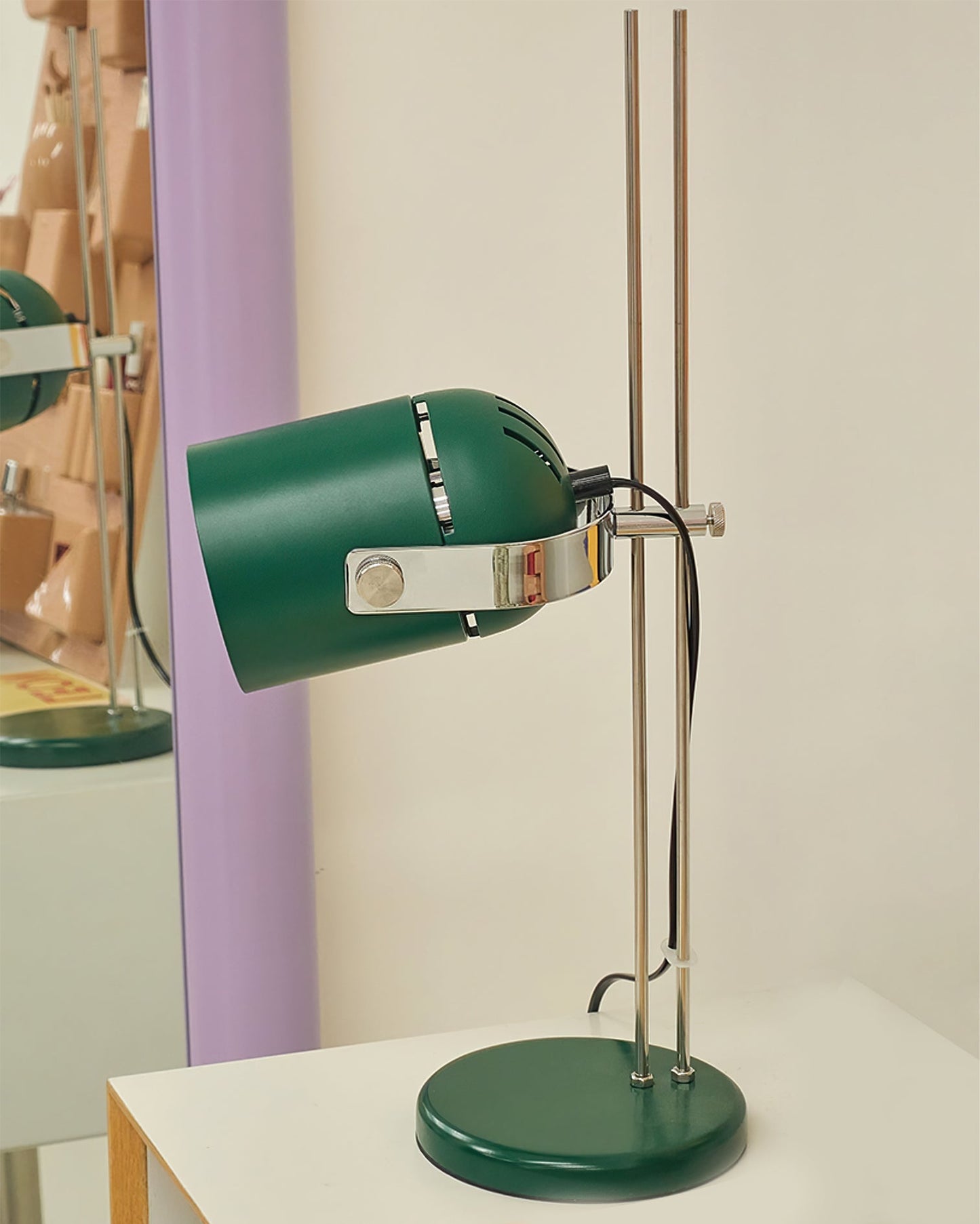 CombiGlow - Bordlampe med fleksibel form og omgivende glød