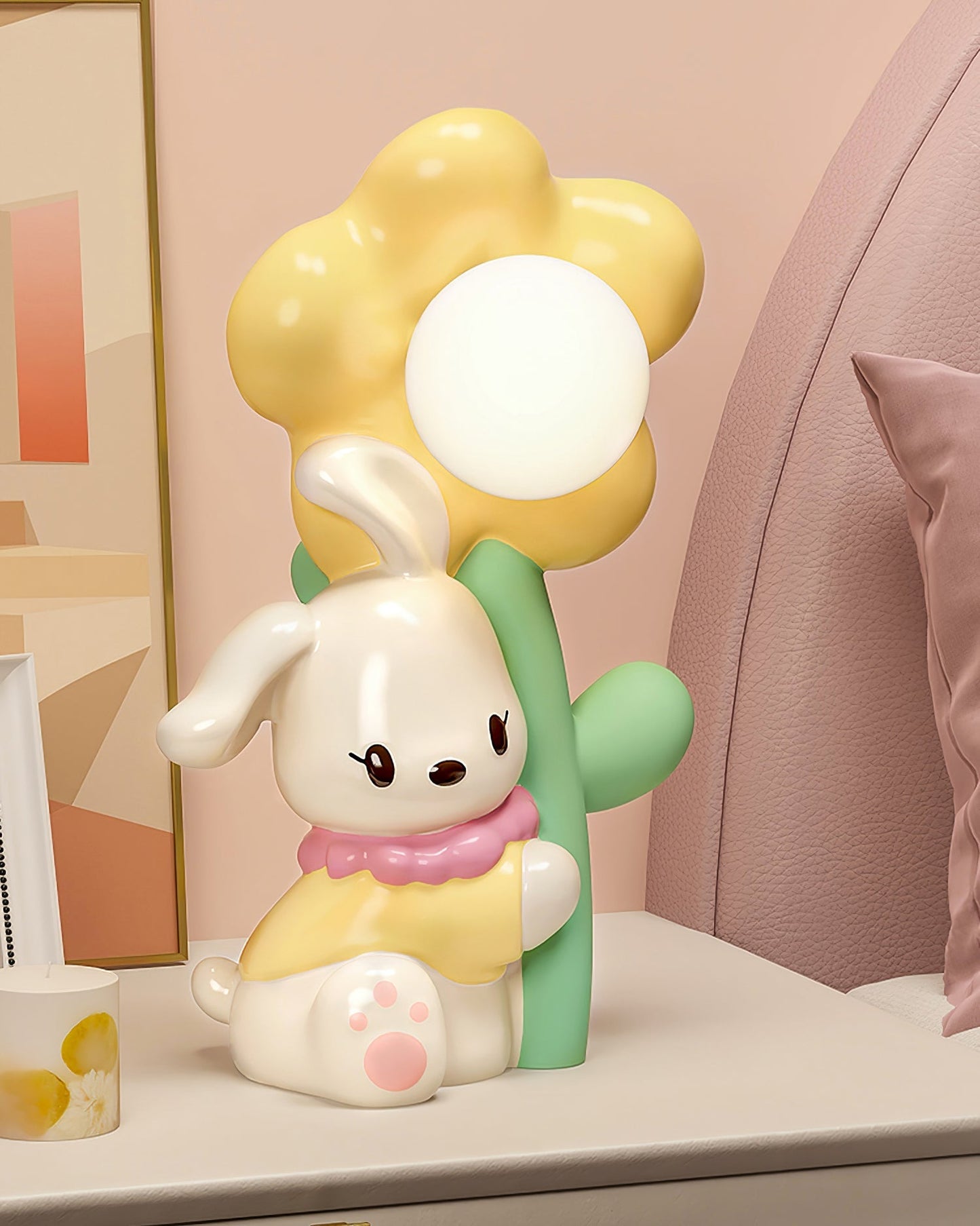 BunnyGlow - Bordlampe med kærlig kanin og blomster mønster
