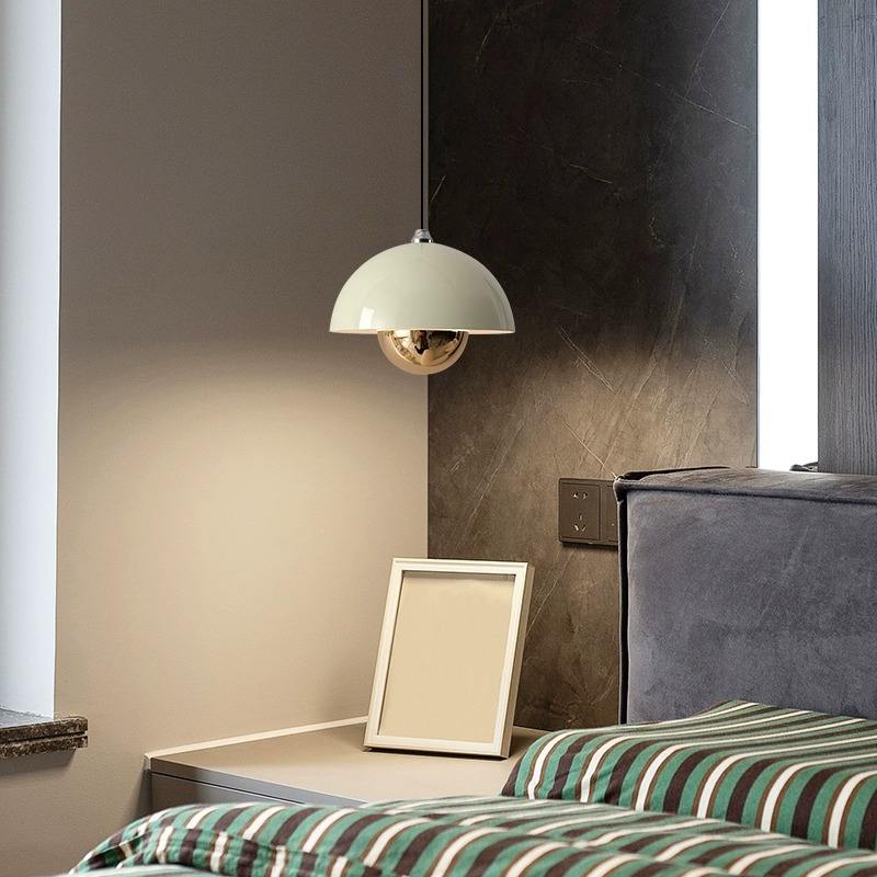 PodGlow - Lampe suspendue portable en forme de capsule