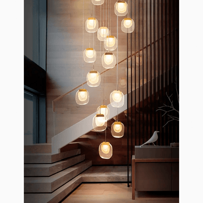 StairLuxe - Innovativer Kronleuchter für Treppen mit Kristallen