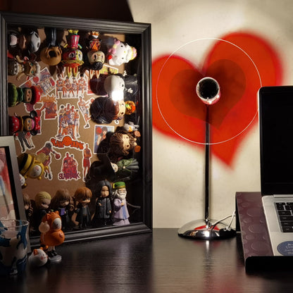 HeartBeam - Bordlampe med metallskjerm og oppladbar LED