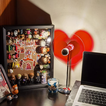 HeartBeam - Bordlampe med metallskjerm og oppladbar LED