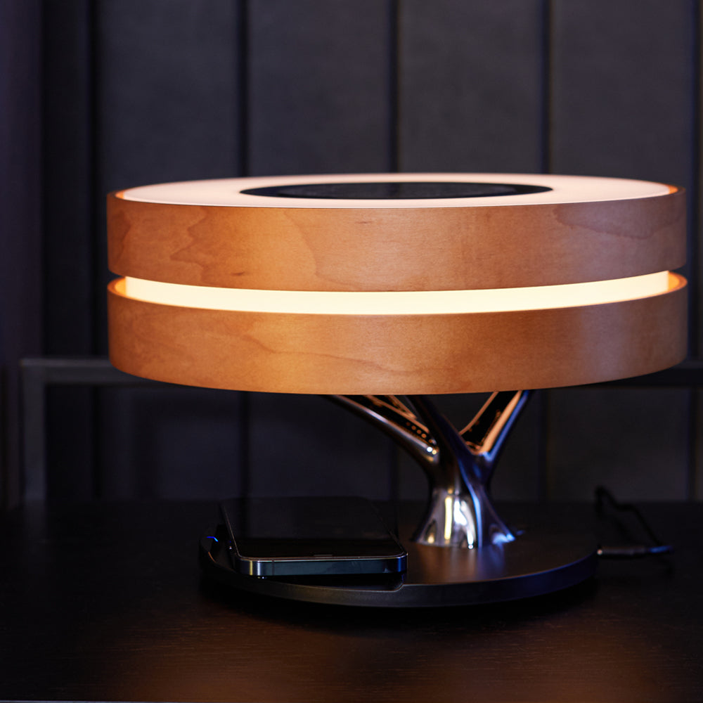 SmartGlow - Moderne Schreibtischlampe mit Lautsprecher und kabellosem Ladegerät