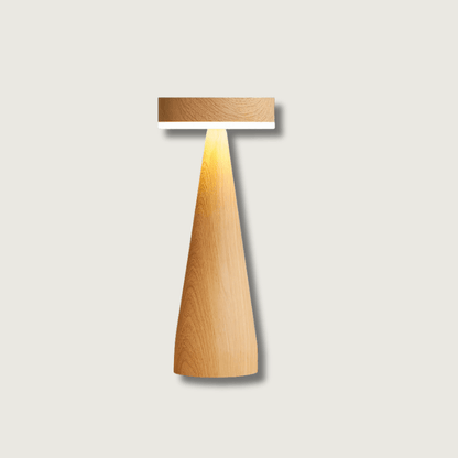 LighthouseLuxe - Bordlampe med genopladelig funktion og havinspiration