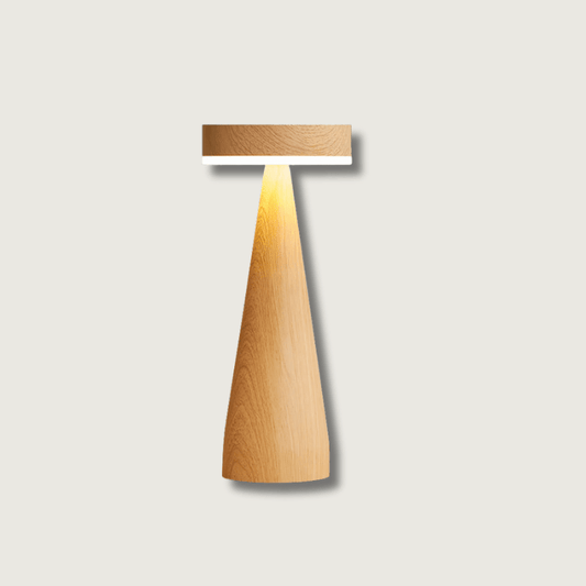 LighthouseLuxe - Bordlampe med genopladelig funktion og havinspiration