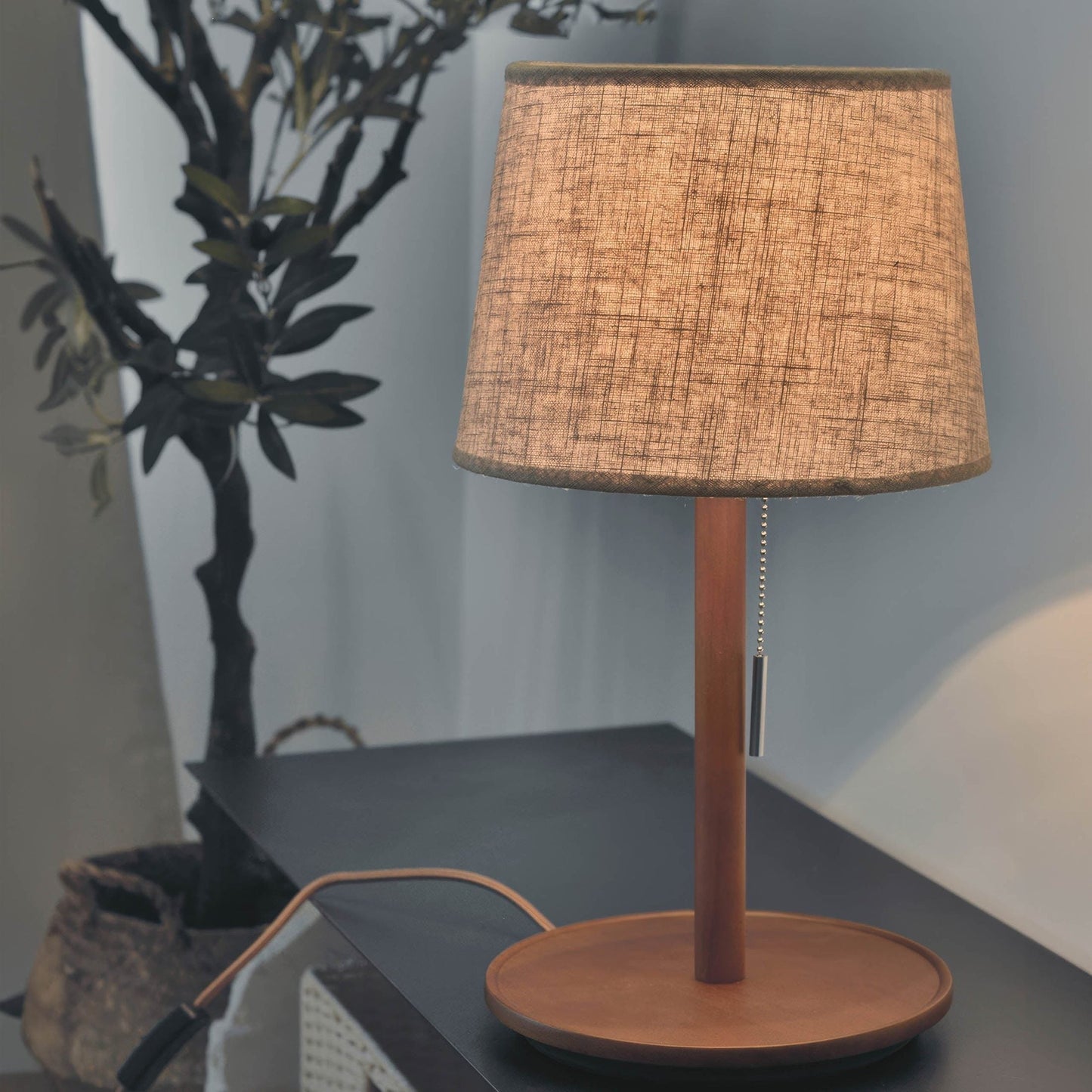 NobleWood - Valnød & Stof Bordlampe