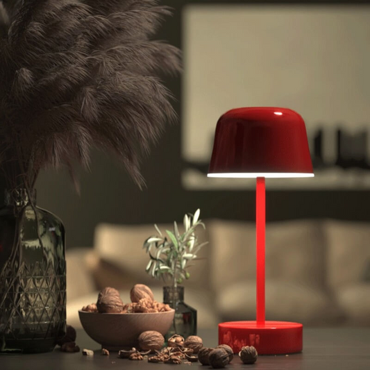 Lampe de table en métal
