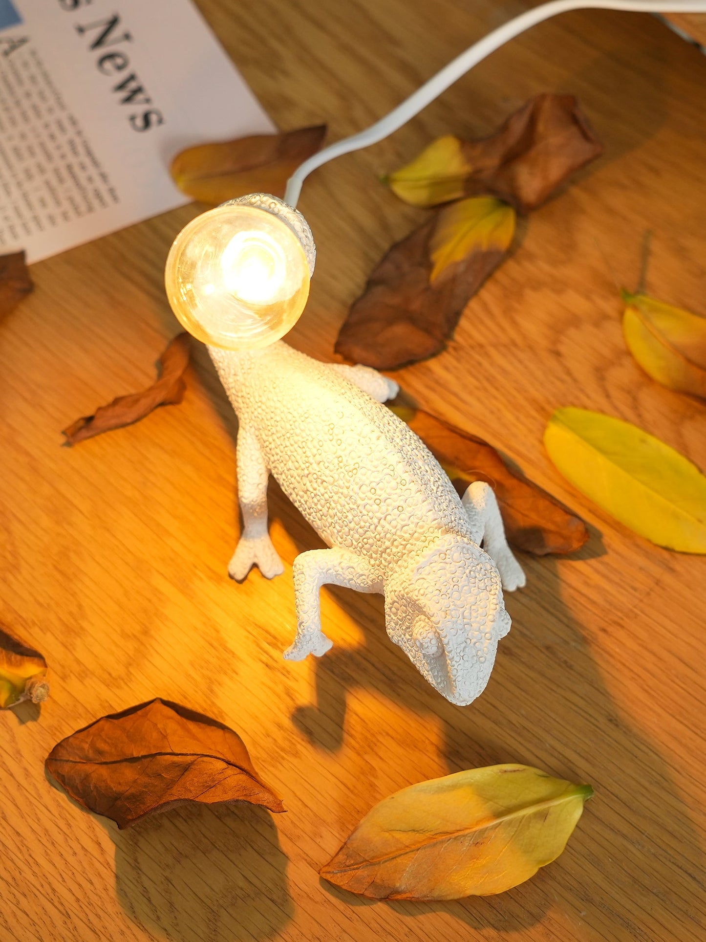 CamouLuxe - Harpiks Bordlampe med Kameleon Stil