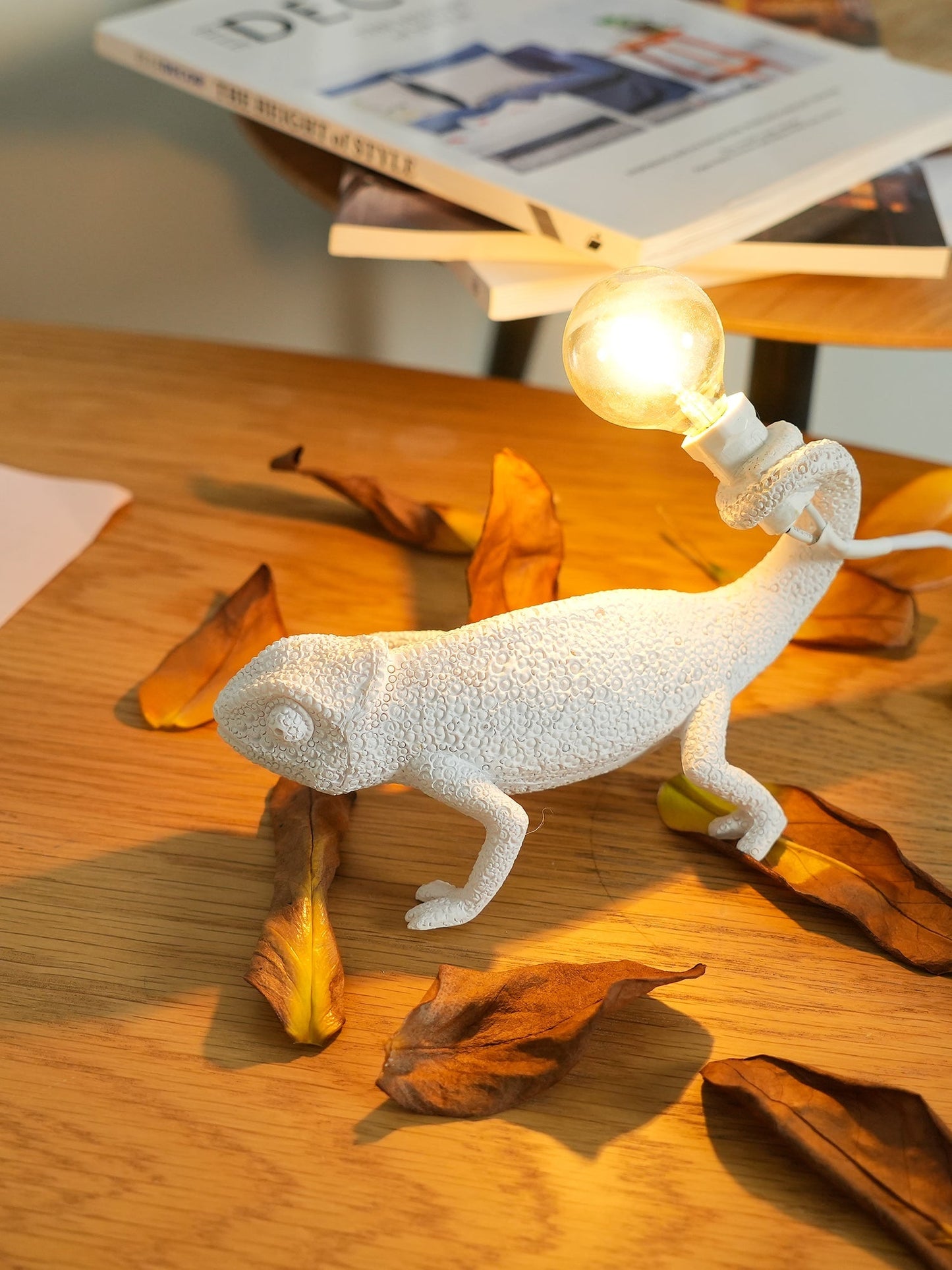 CamouLuxe - Harpiks Bordlampe med Kameleon Stil