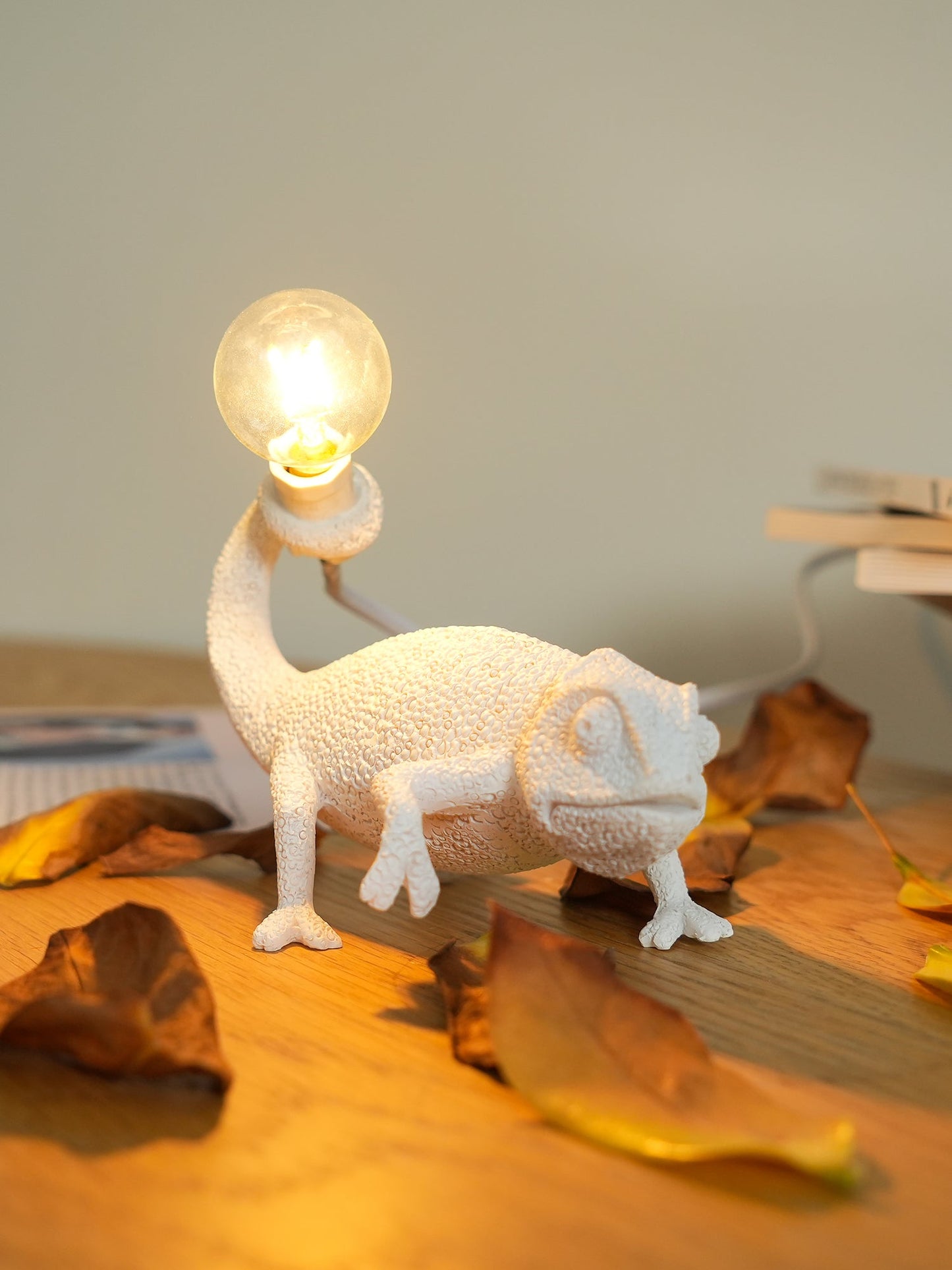 CamouLuxe - Harpiks Bordlampe med Kameleon Stil