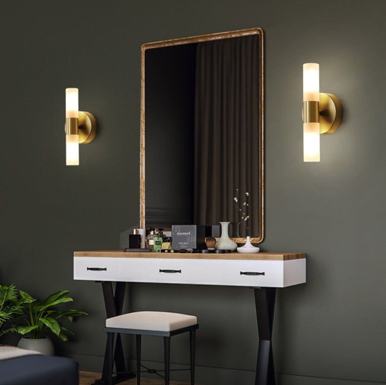 EliteGlow - Minimalistisk gyldent væglampe med LED