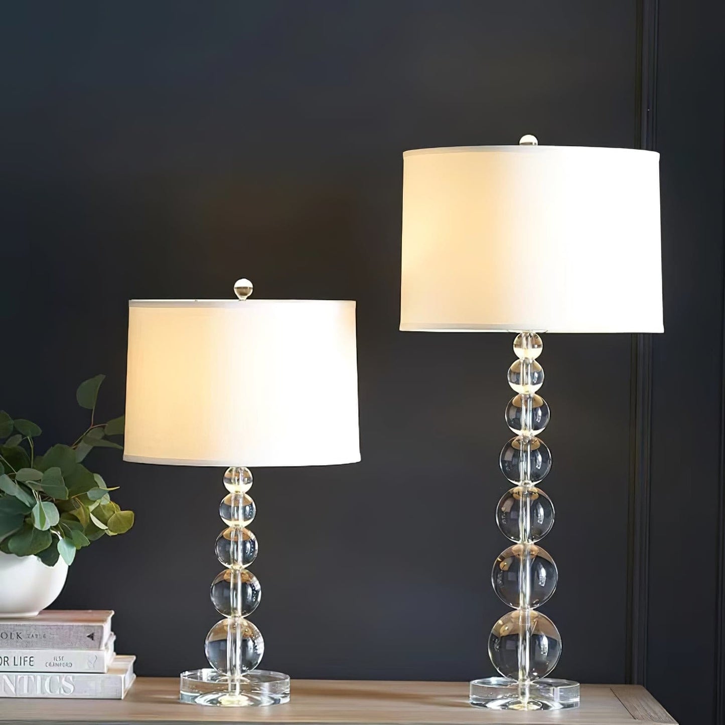 LichtSfeer - Bordlampe med elegant krystalkugleform