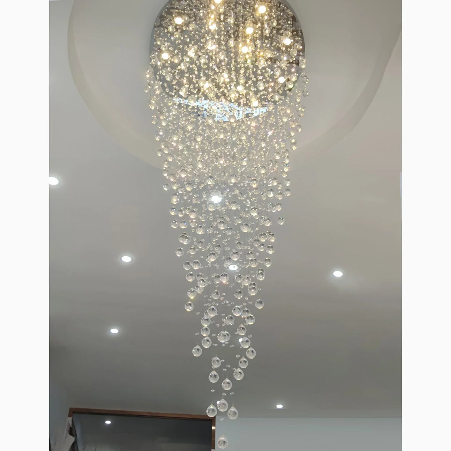 CrystalRain - Luxus-Hängeleuchte mit großen Kristalltropfen