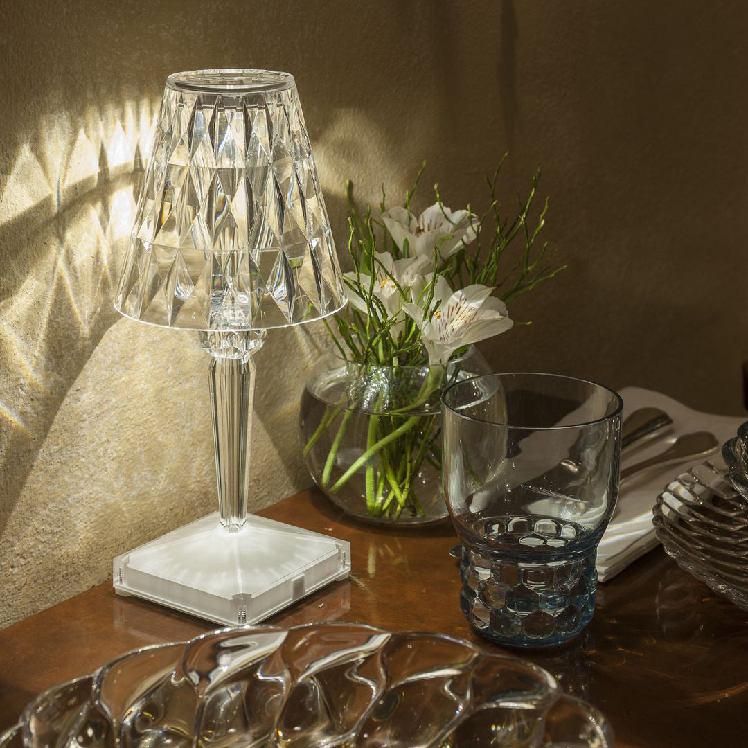 SparkLicht - Modern Table Lamp with LED and Glamour Effect