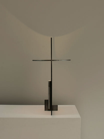 SleekShine - Minimalistisk bordlampe med LED-belysning