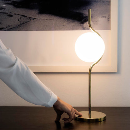 LevitaGlow - Table Lamp with Weightless Effect and Warm Lighting