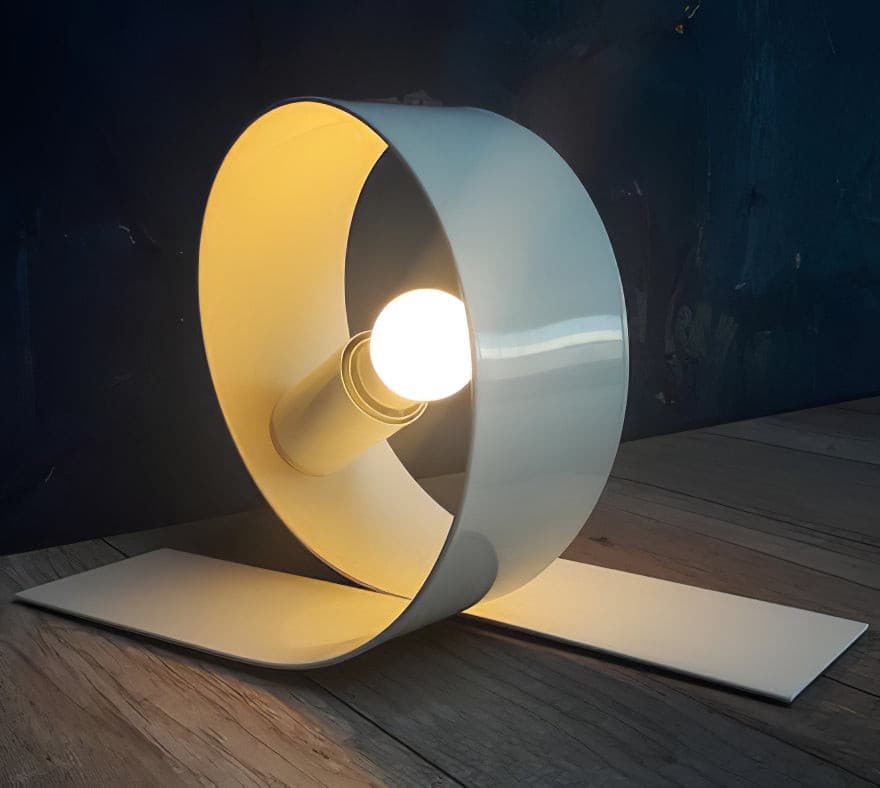 LoopingForm - Lampe de table
