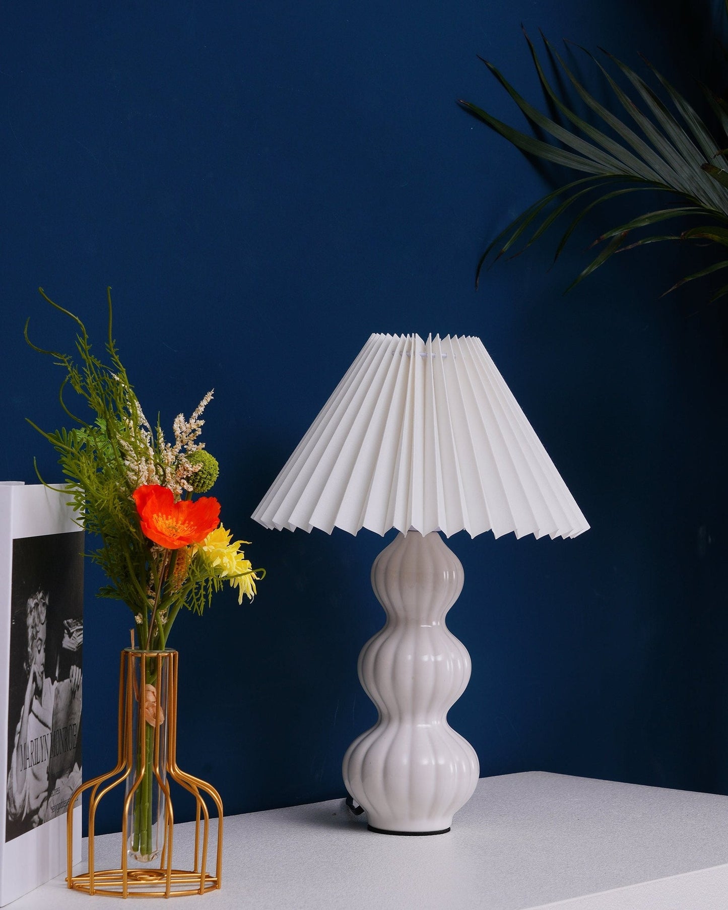 LunaLuxe - Table Lamp with Pleated Style and Pleasant Atmosphere