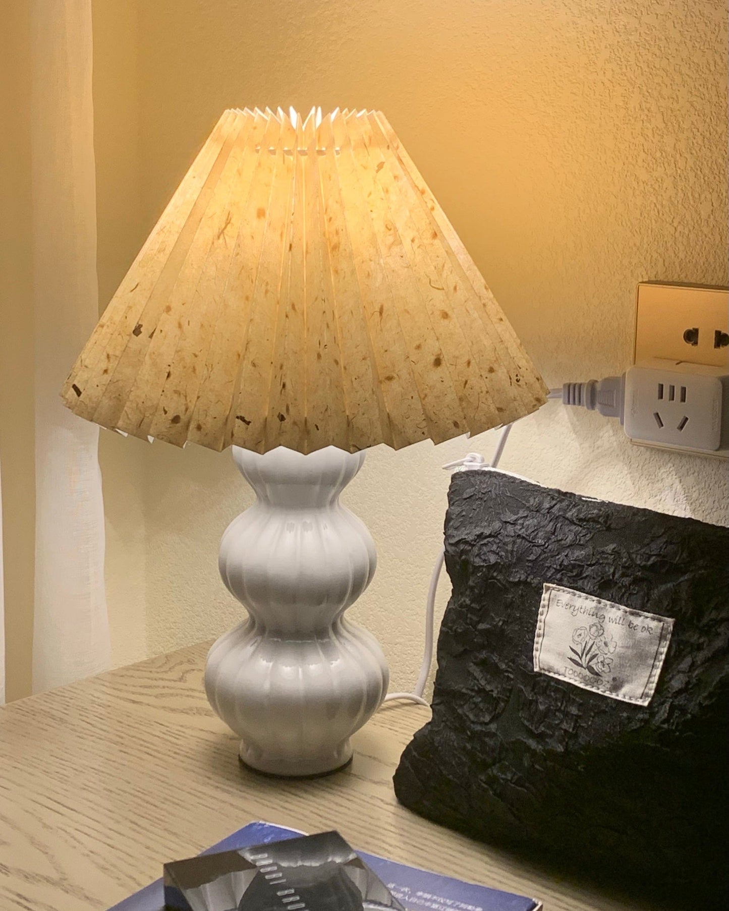 LunaLuxe - Table Lamp with Pleated Style and Pleasant Atmosphere