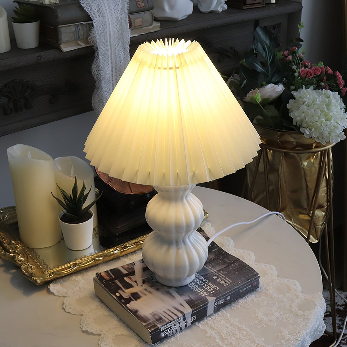 LunaLuxe - Table Lamp with Pleated Style and Pleasant Atmosphere