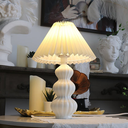 LunaLuxe - Table Lamp with Pleated Style and Pleasant Atmosphere