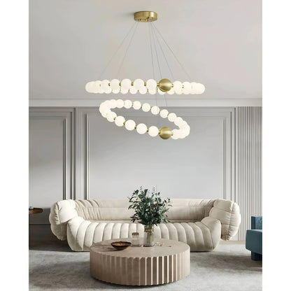 EleganceOrb - Stilvoller Kronleuchter in Perlenform