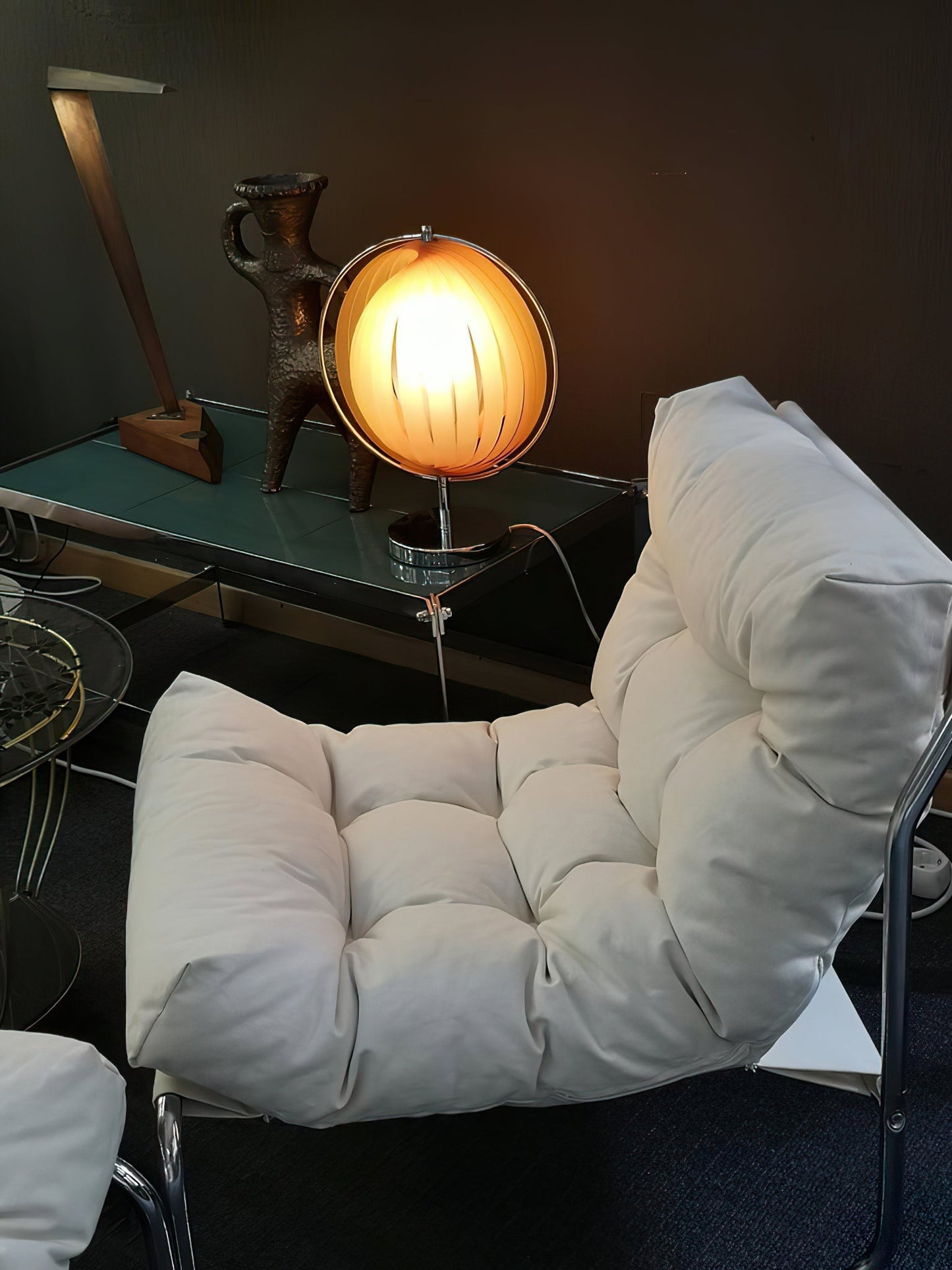LunaGlow - Rotatable Table Lamp in Chrome