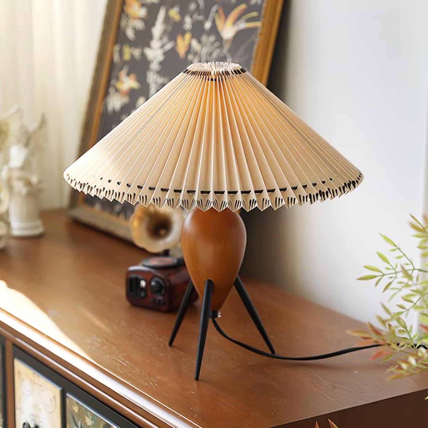NatureBeam - Tripod LED Lamp with Walnut and Fabric Shade