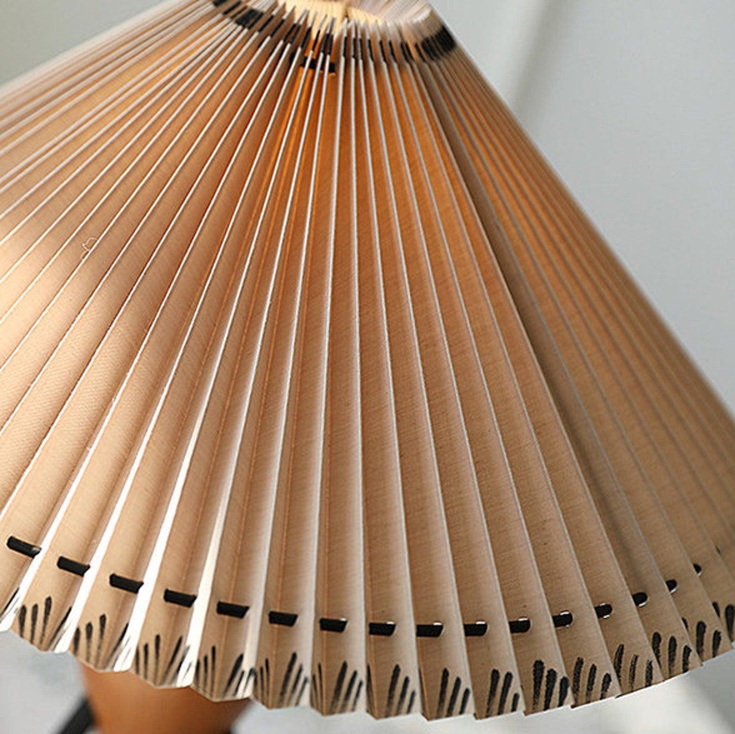 NatureBeam - Tripod LED Lamp with Walnut and Fabric Shade