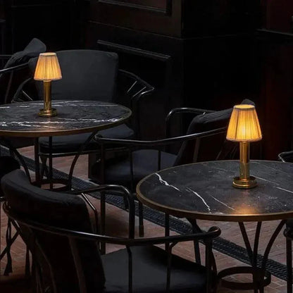 UniShine - Lampe de table sans fil élégante