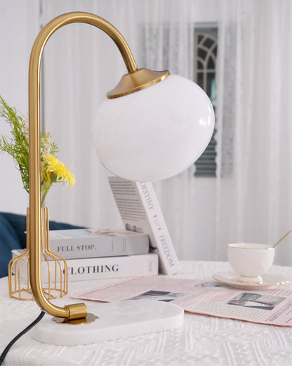 CandyGlow - Legesyg bordlampe med inspiration fra skumfiduser