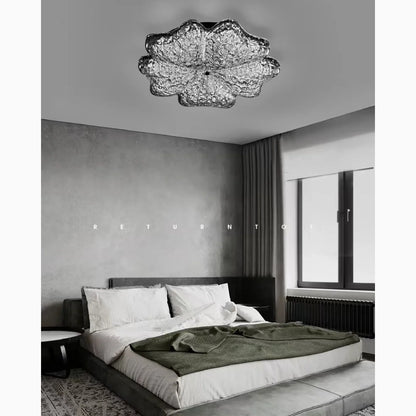 VerdantGlow - Nordisk LED-lysekrone formet som et blad til elegante rum