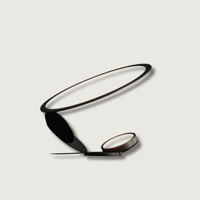 LightSlice - Stilfuld bordlampe med subtile snitdetaljer