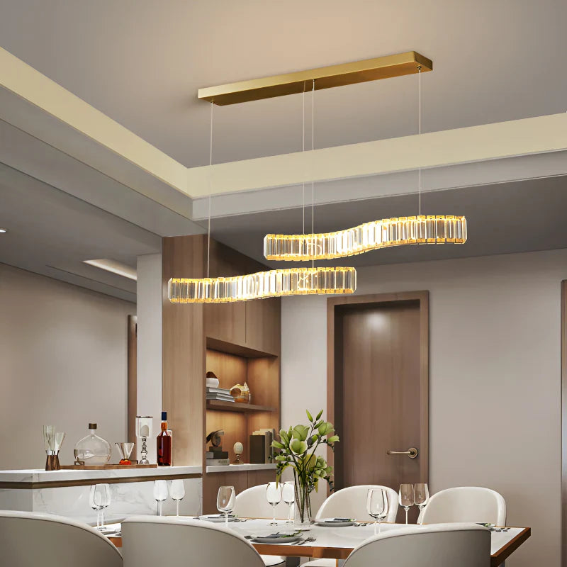 GlitzCurve - Élégant pendentif en cristal courbé avec LED