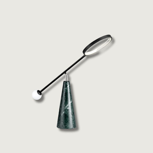 OrbitGlow – Moderne bordlampe med geometrisk design