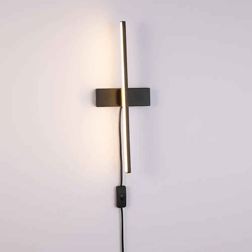 NordicPlug - Skandinavische Wandleuchte mit Stecker