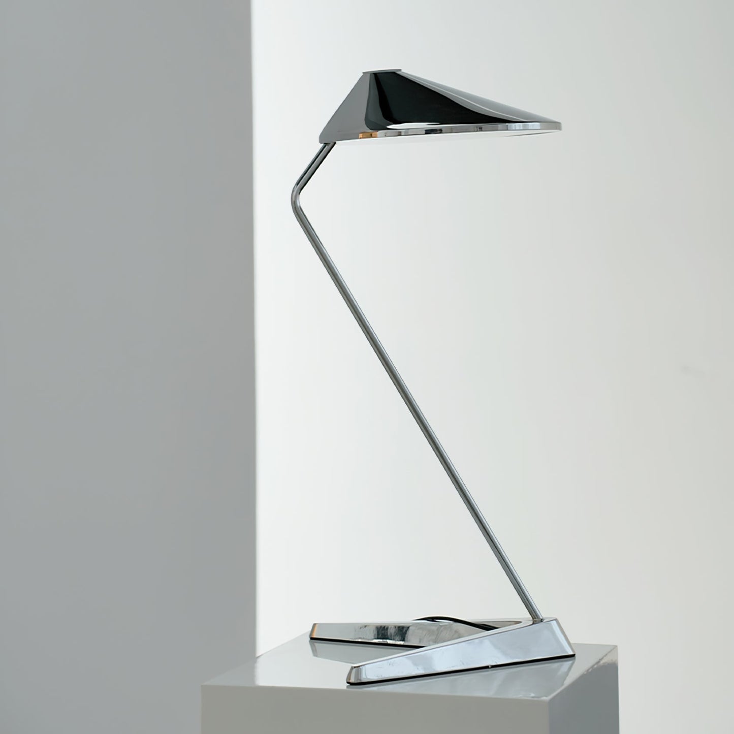 PureLight - Table Lamp