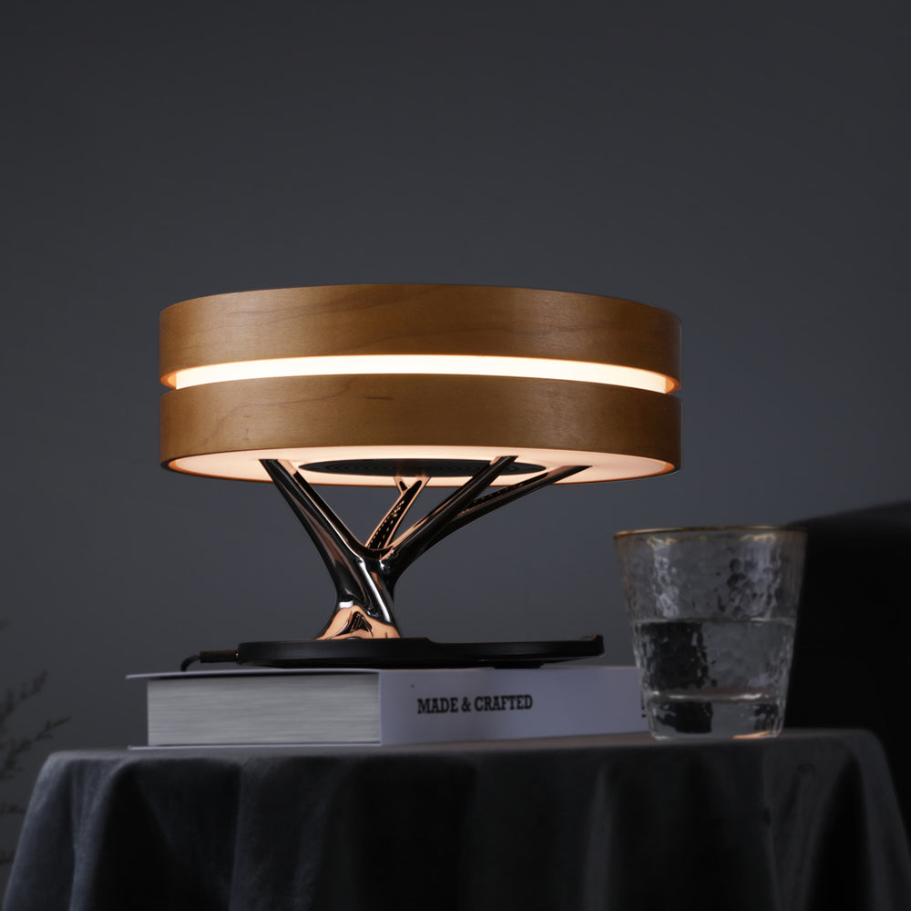 SmartGlow - Moderne Schreibtischlampe mit Lautsprecher und kabellosem Ladegerät