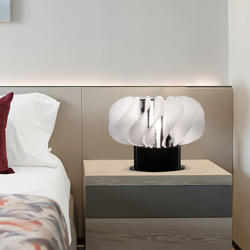 FloraLight - Elegant Bordlampe