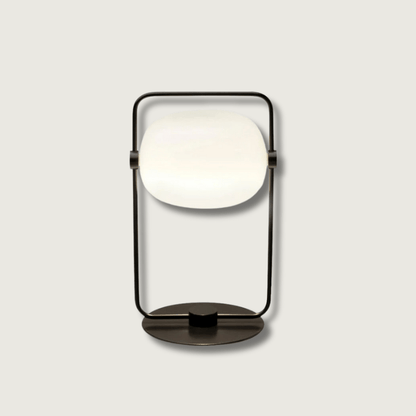 VividBeam – Lampe de table en verre au design élégant