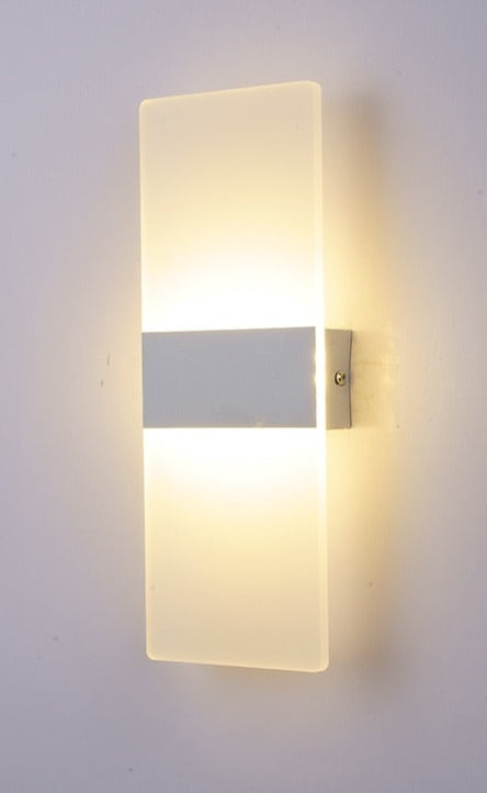 PureBeam - Lampe murale élégante pour chambre
