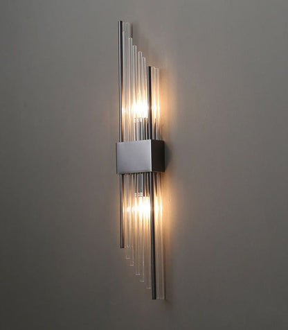 RadiantLux - Guld Krystal Væglampe med Bæredygtigt Design
