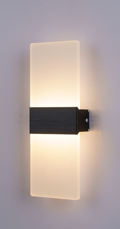 PureBeam - Lampe murale élégante pour chambre